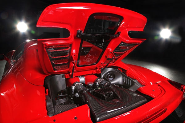 Ferrari 458 Spider Carbon Motorhaube mit Glas Capristo
